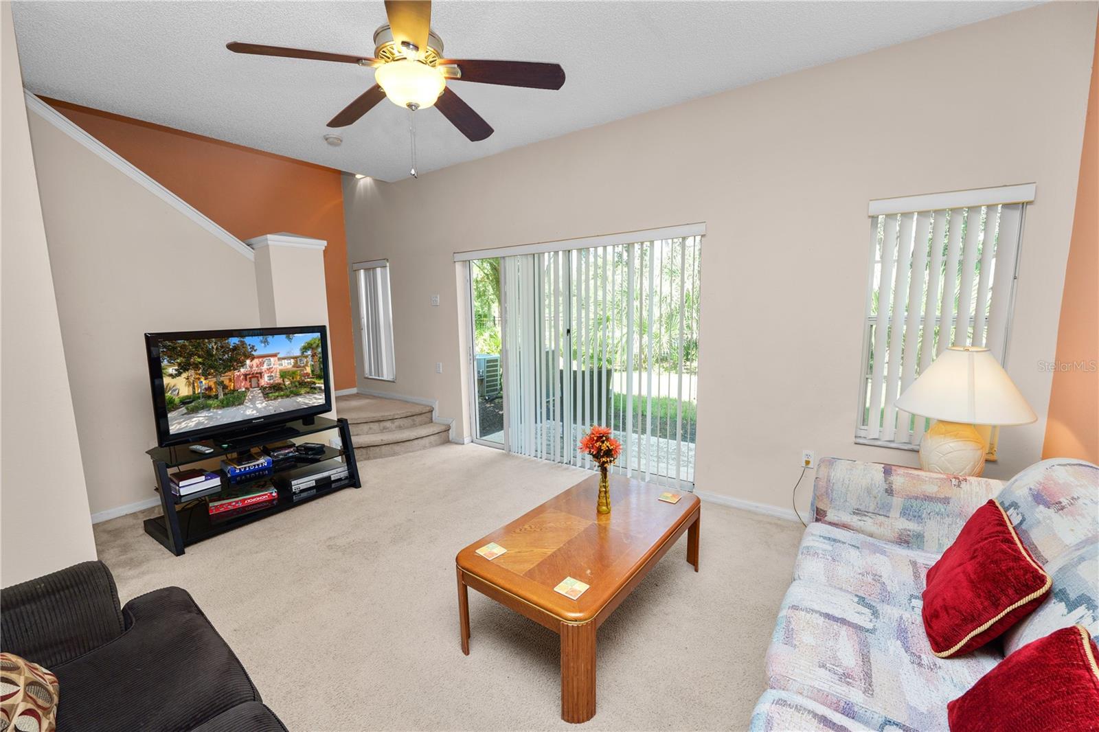 8425 CRYSTAL COVE LOOP, KISSIMMEE, FL, 34747
