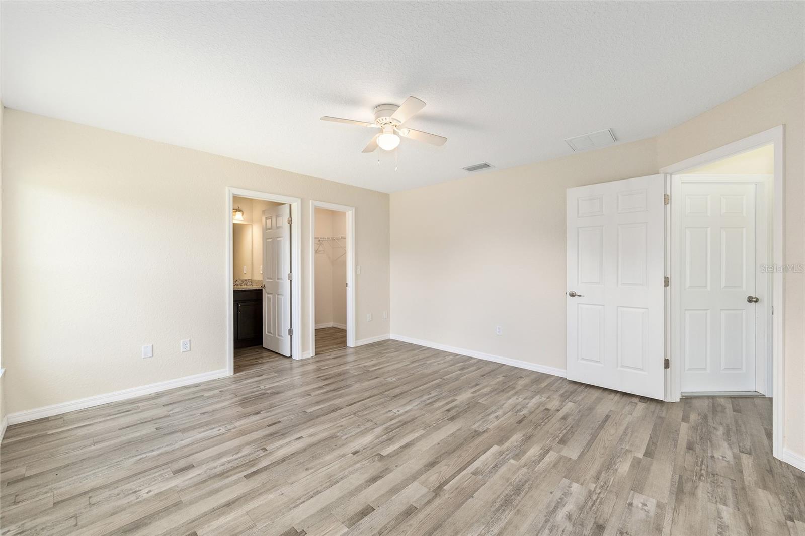 99 JUNIPER LOOP CIR, OCALA, FL, 34480