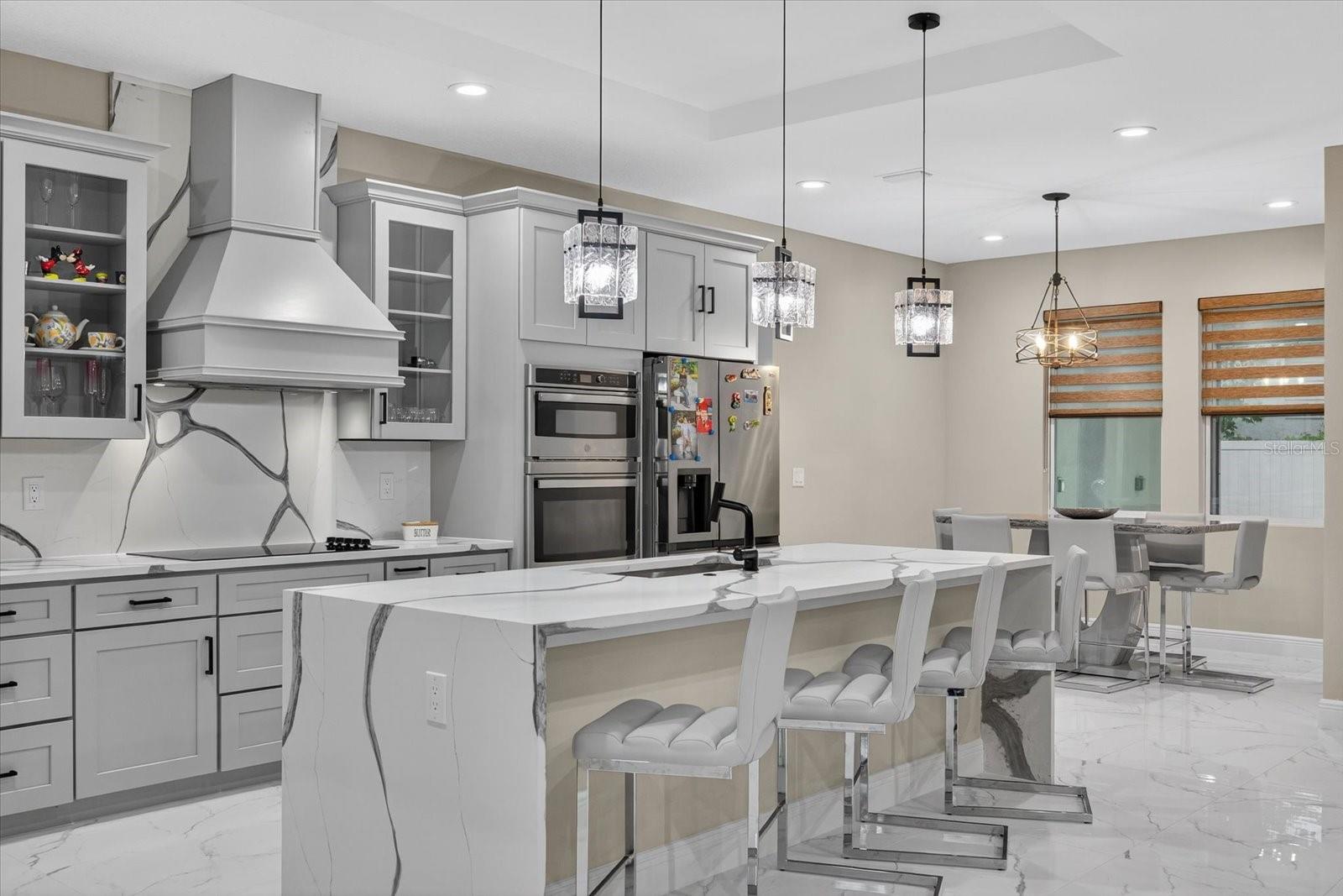 636 LIMONA WOODS DR, BRANDON, FL, 33510