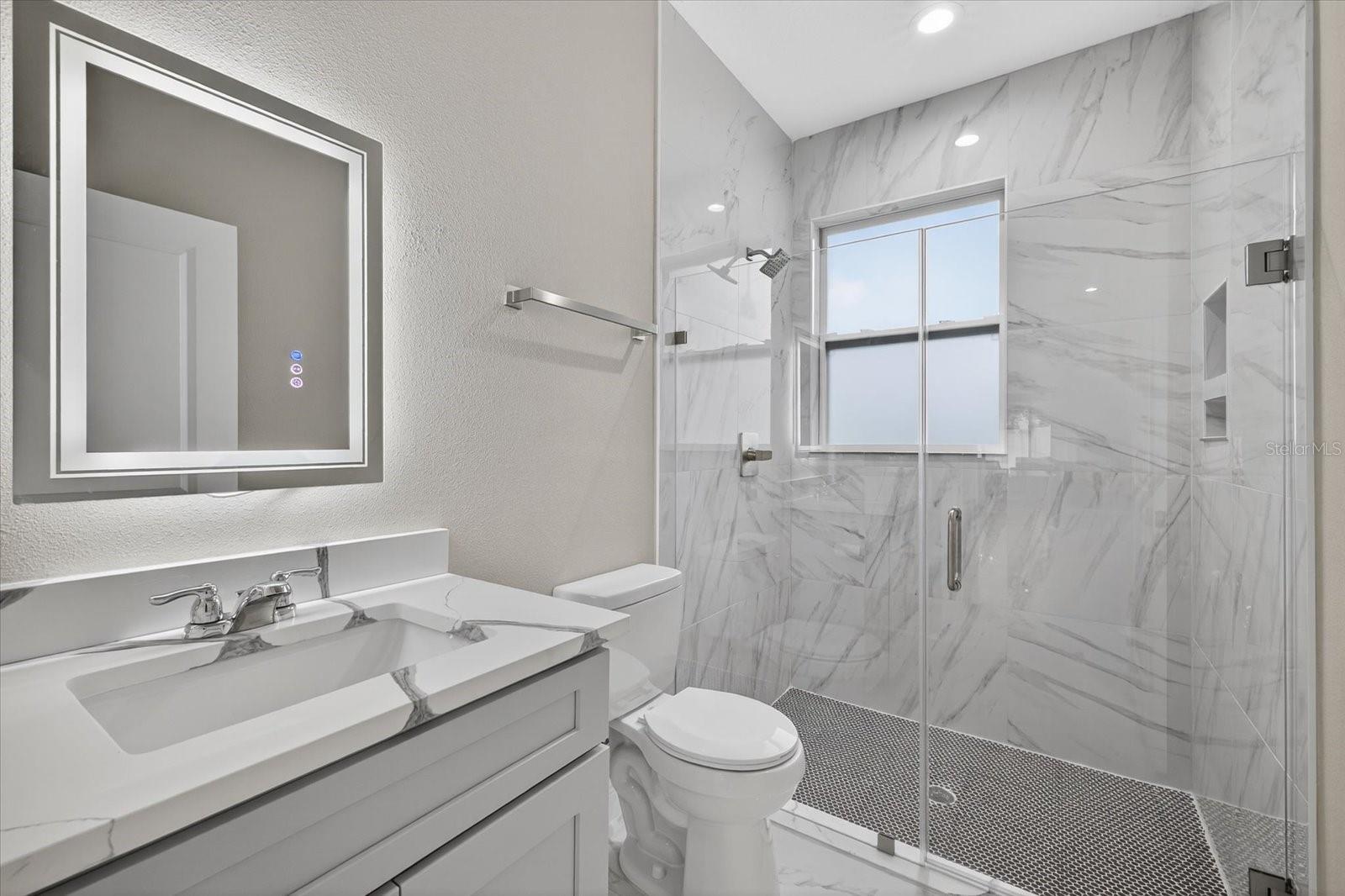 636 LIMONA WOODS DR, BRANDON, FL, 33510