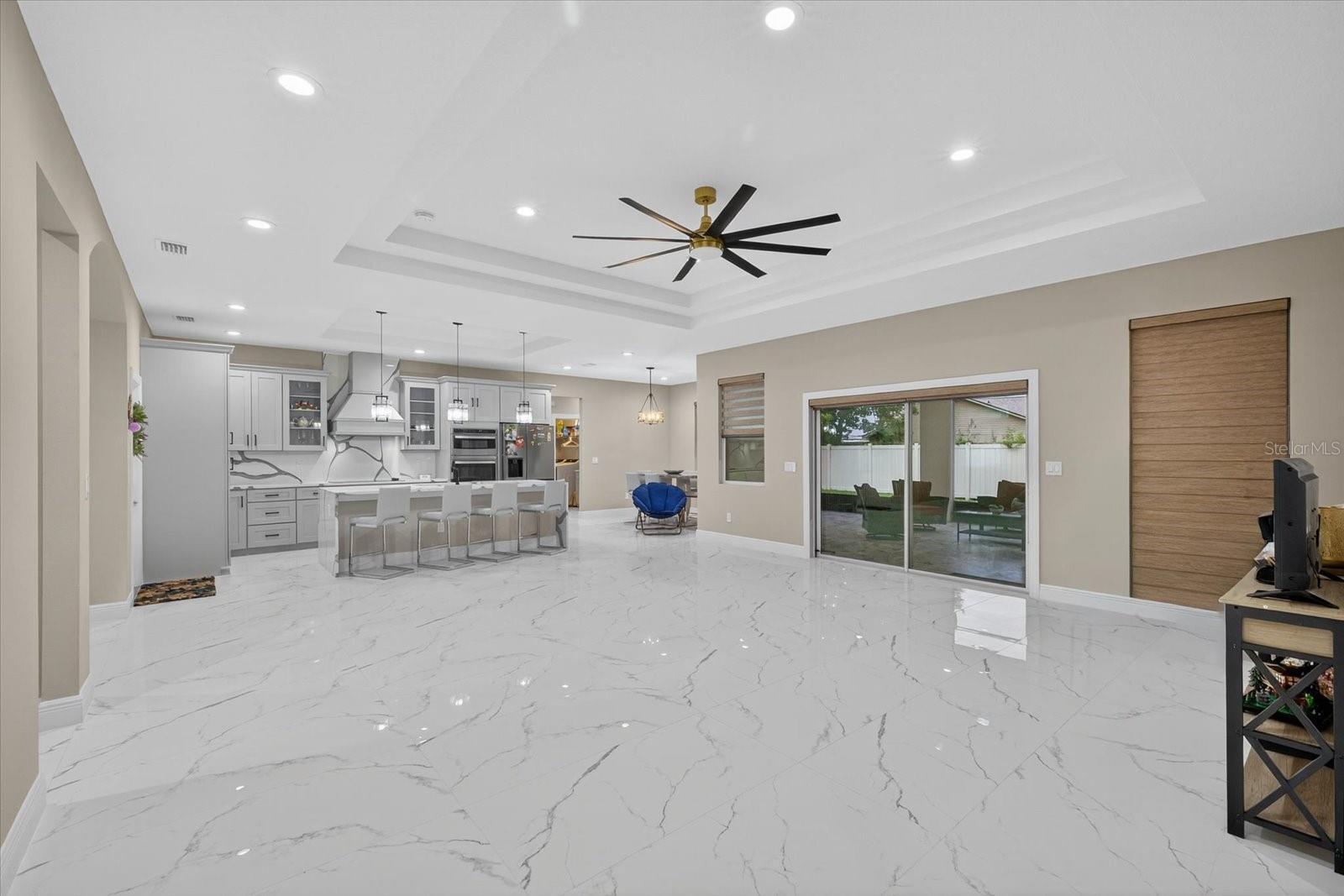 636 LIMONA WOODS DR, BRANDON, FL, 33510