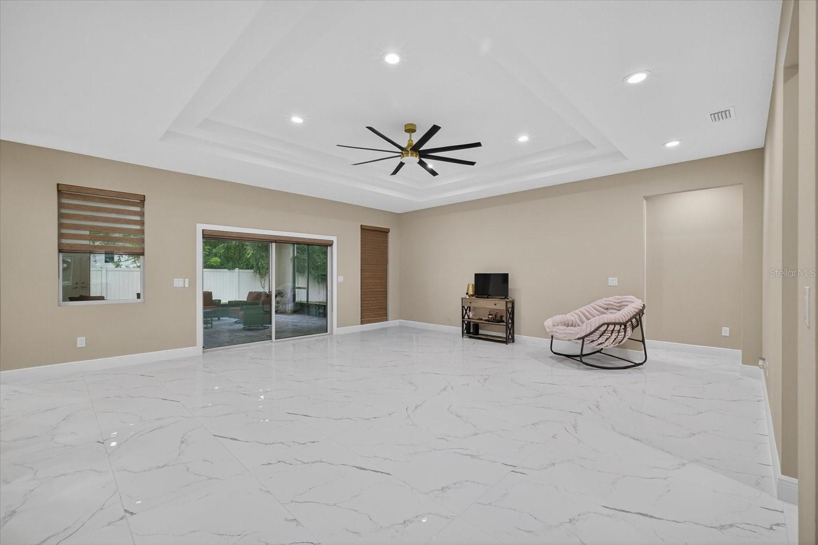 636 LIMONA WOODS DR, BRANDON, FL, 33510