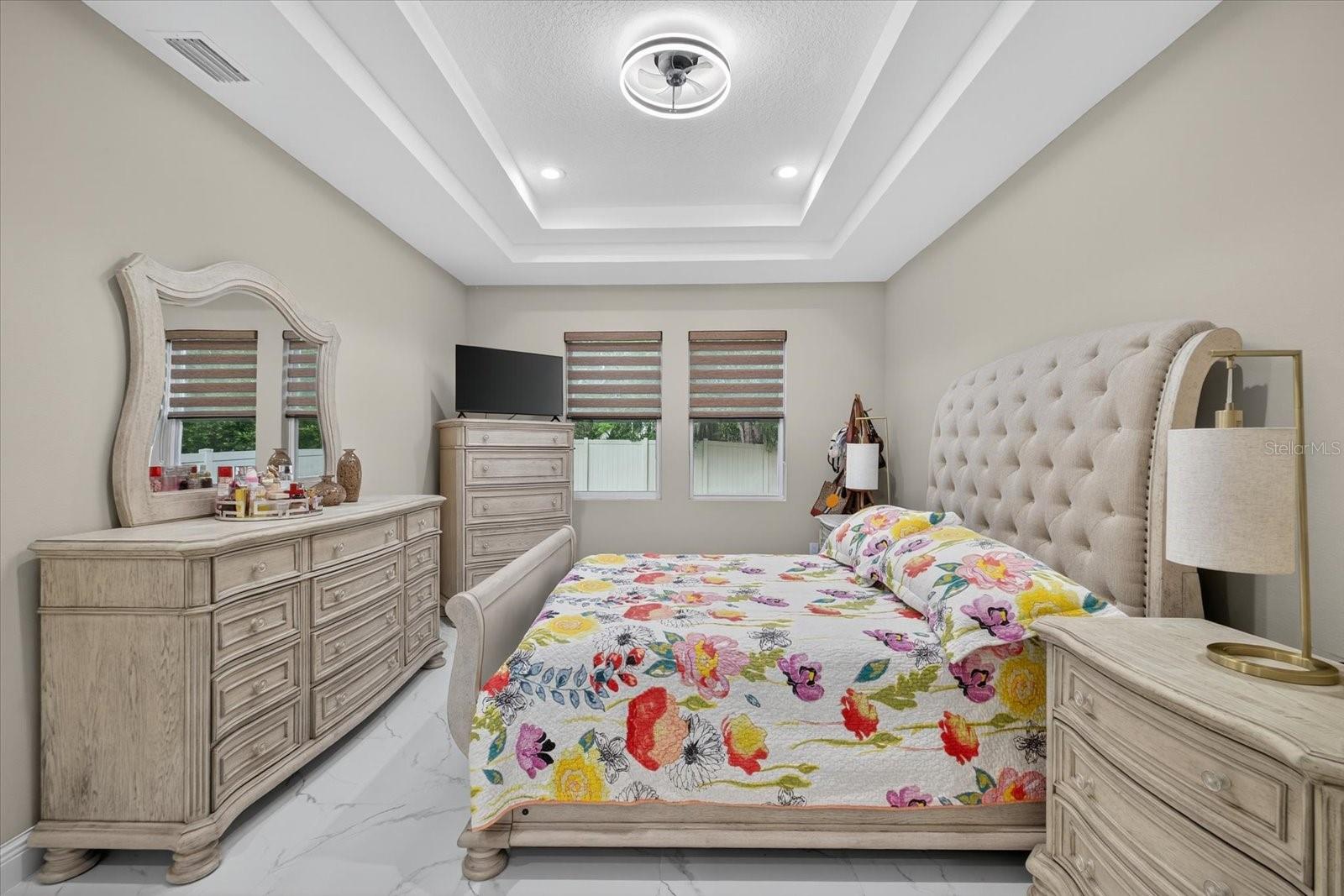 636 LIMONA WOODS DR, BRANDON, FL, 33510