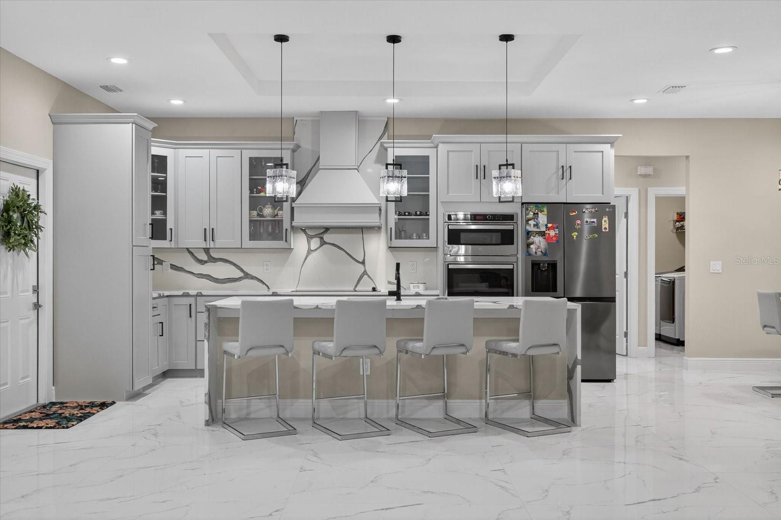 636 LIMONA WOODS DR, BRANDON, FL, 33510