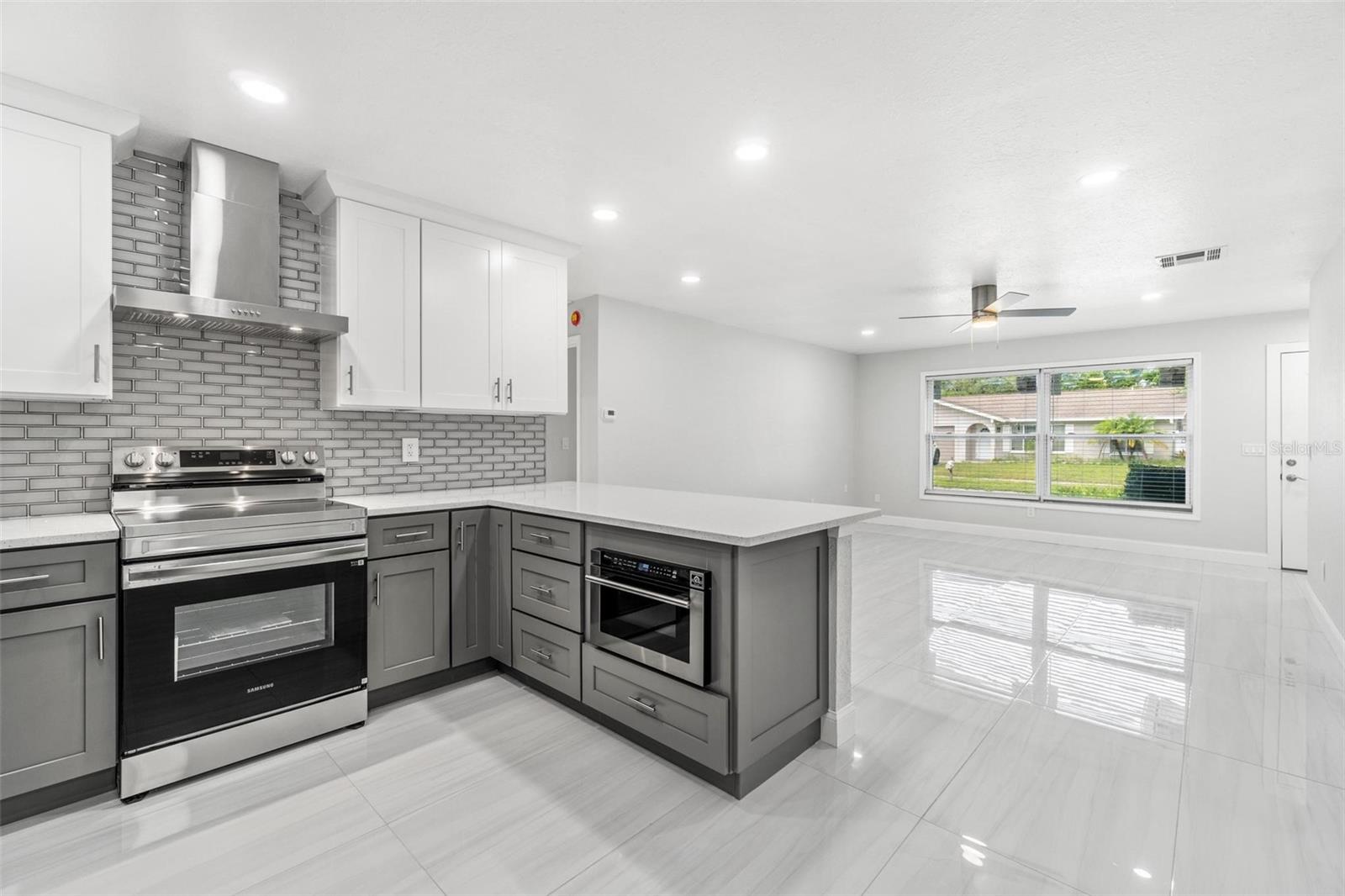 8159 129TH ST N, SEMINOLE, FL, 33776