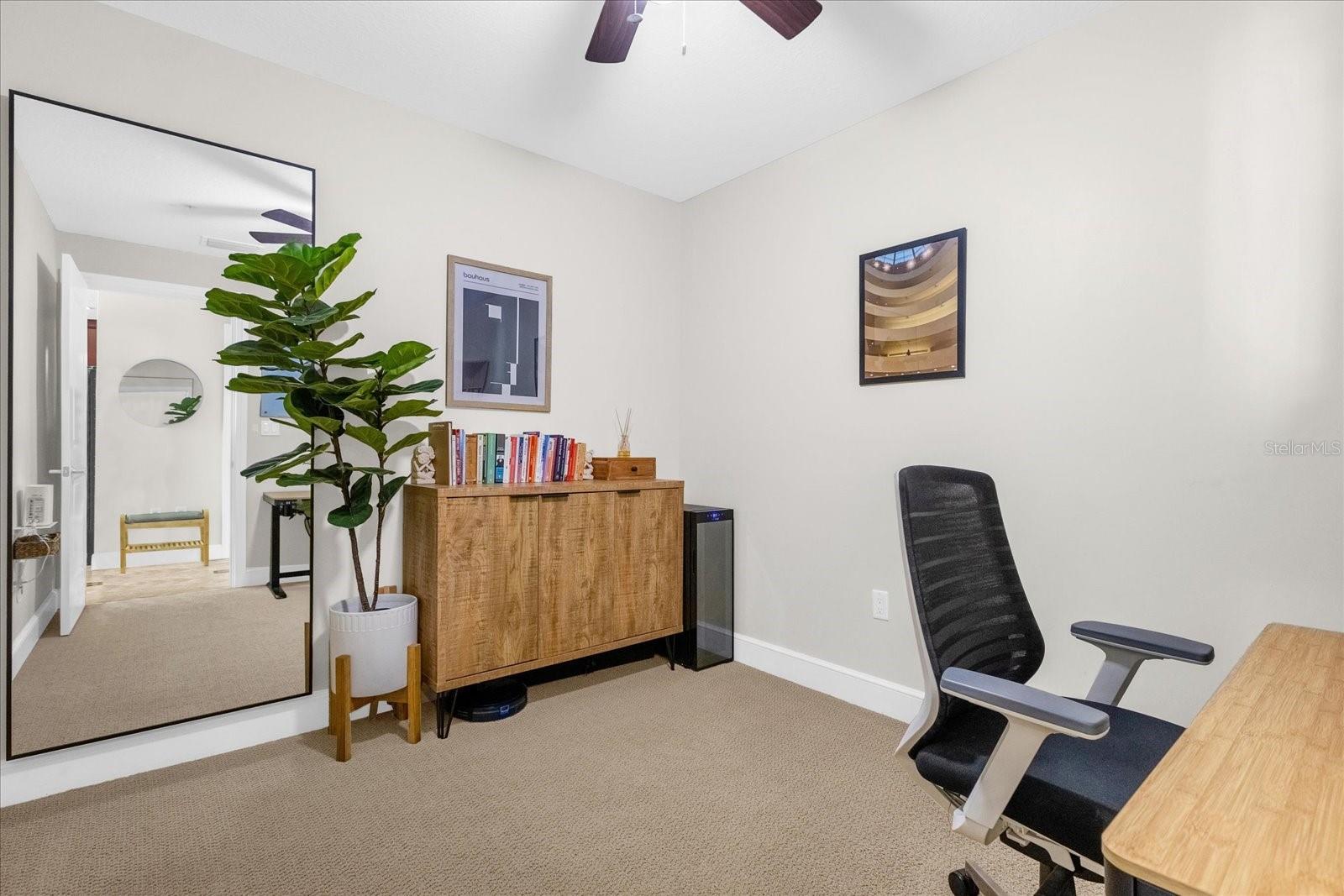 101 S EOLA DR #1017, ORLANDO, FL, 32801