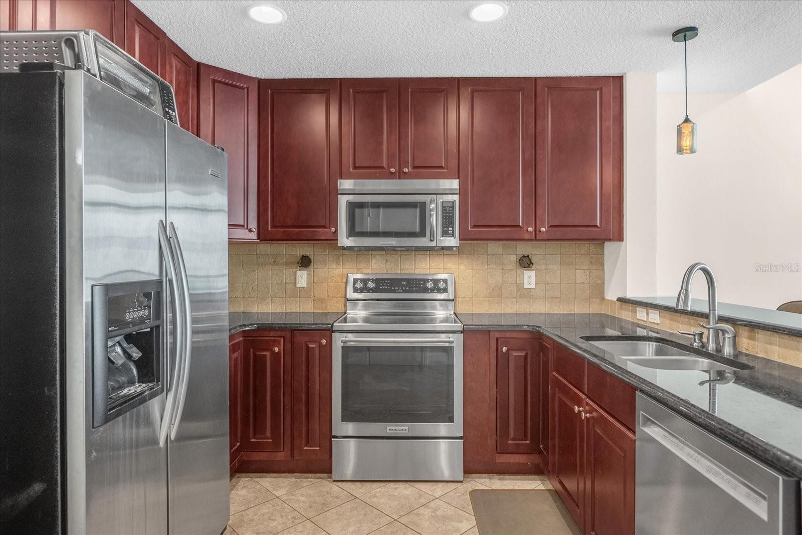 101 S EOLA DR #1017, ORLANDO, FL, 32801