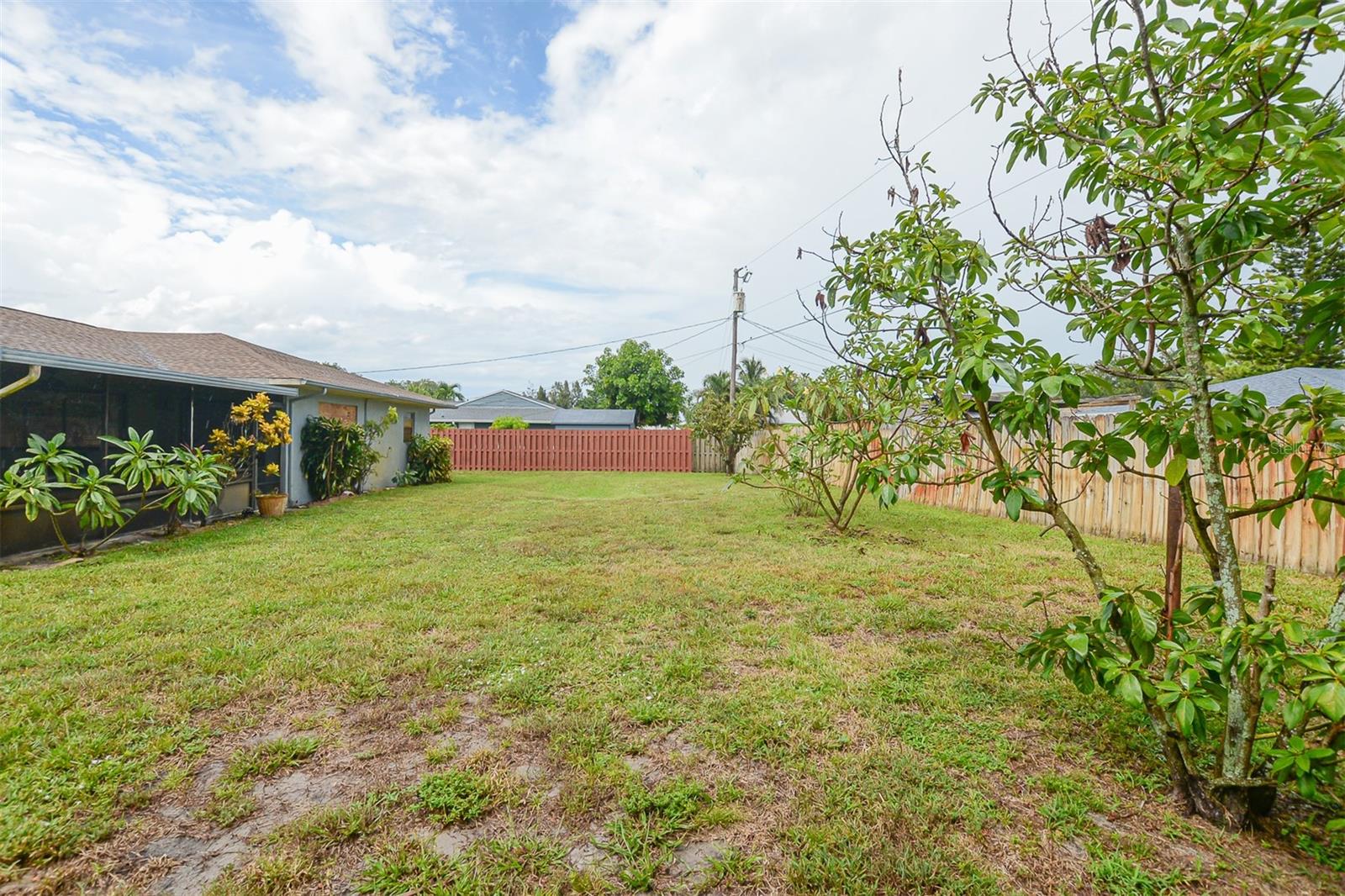 208 SE VERADA AVE, PORT ST LUCIE, FL, 34983