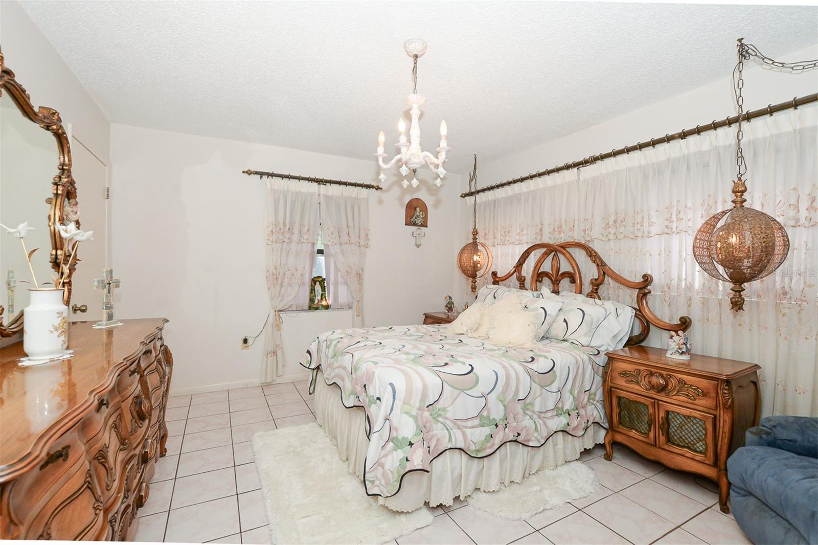 208 SE VERADA AVE, PORT ST LUCIE, FL, 34983