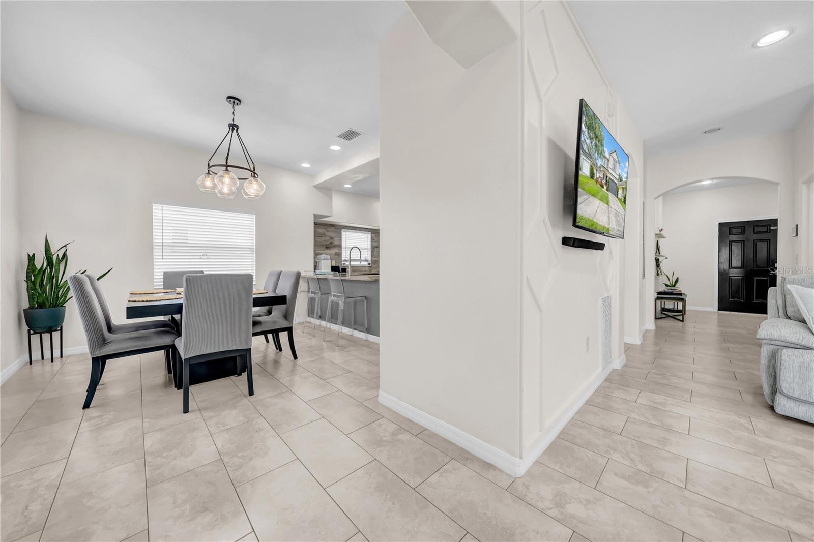 2729 W UNION ST, TAMPA, FL, 33607