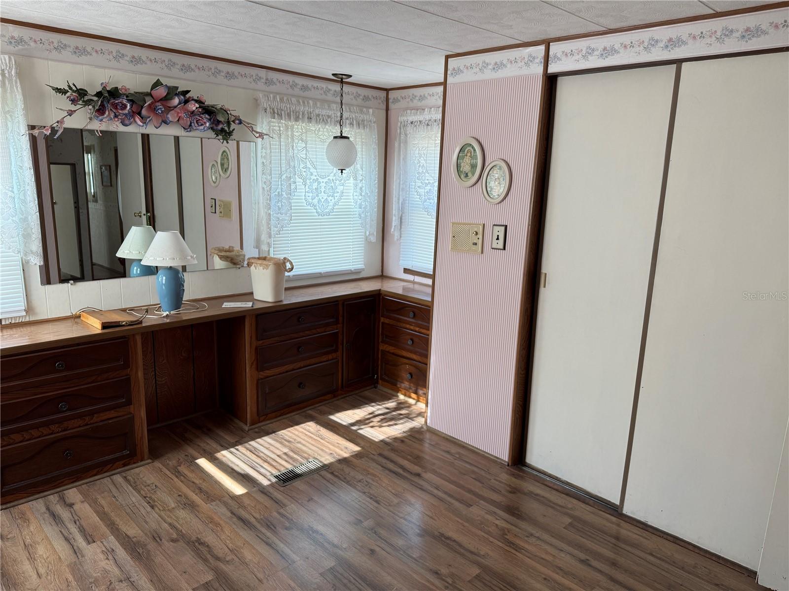 610 GLORIOSA DR, VENICE, FL, 34293