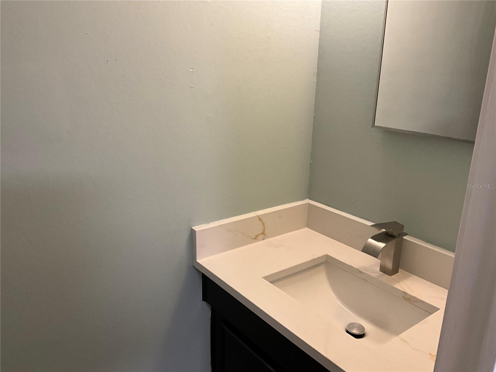 2027 PINE CHACE CT, TAMPA, FL, 33613