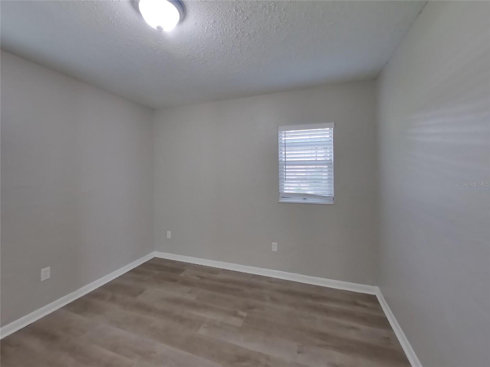 10002 N 24TH ST, TAMPA, FL, 33612