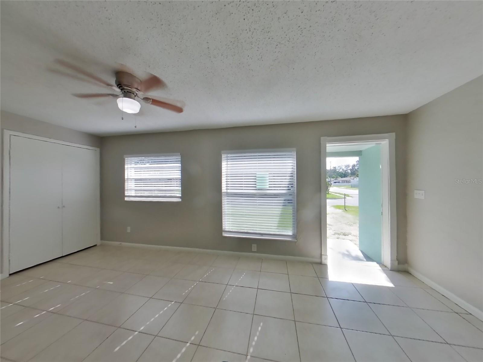 10002 N 24TH ST, TAMPA, FL, 33612