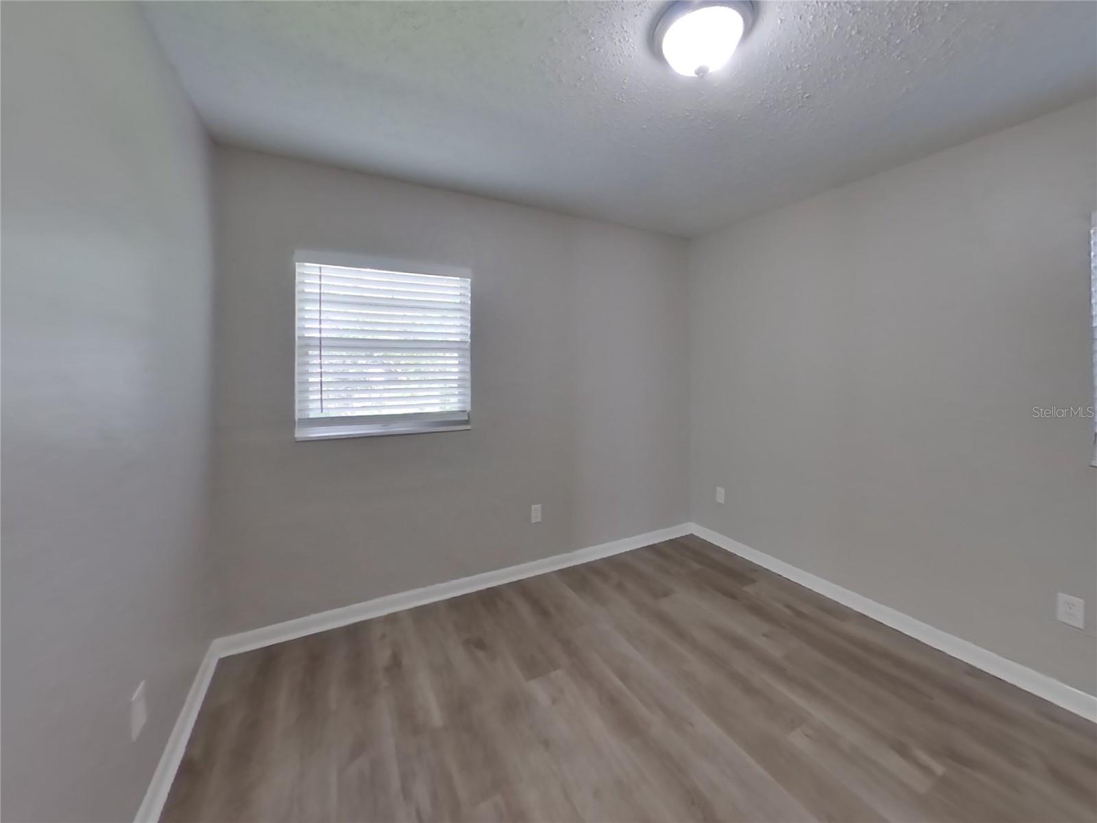 10002 N 24TH ST, TAMPA, FL, 33612