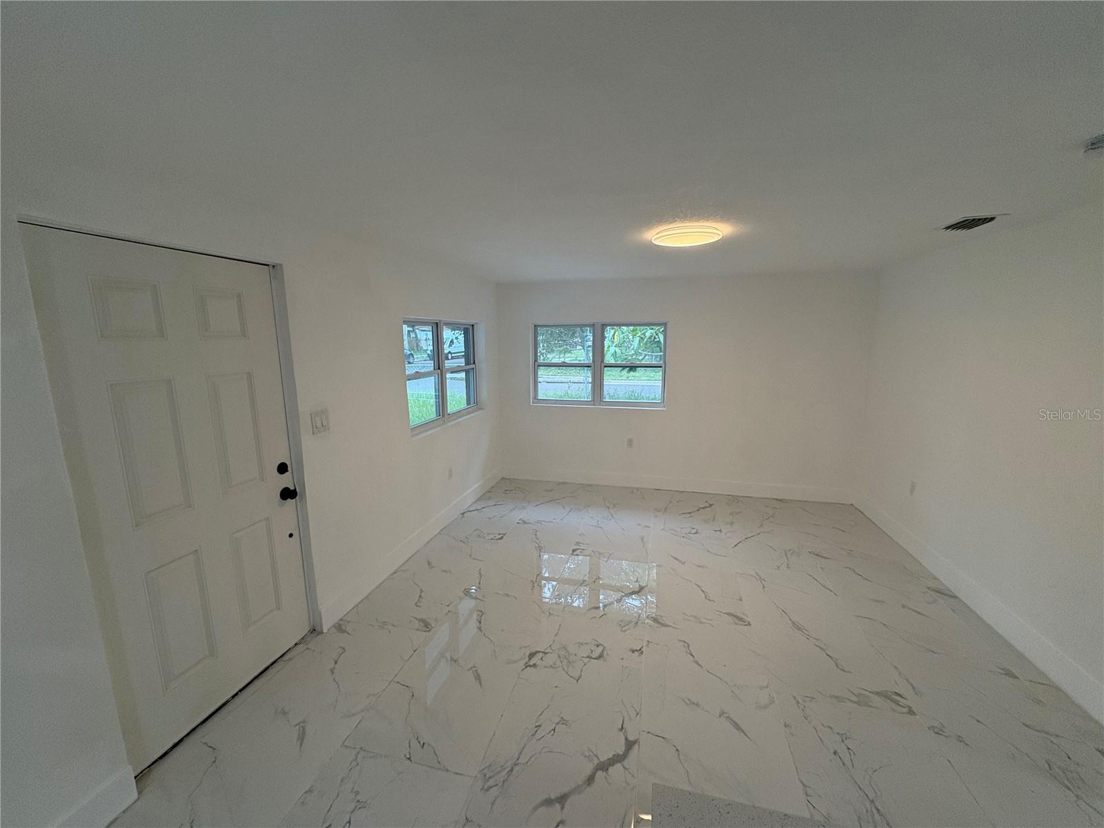 547 16TH AVE S, ST PETERSBURG, FL, 33701