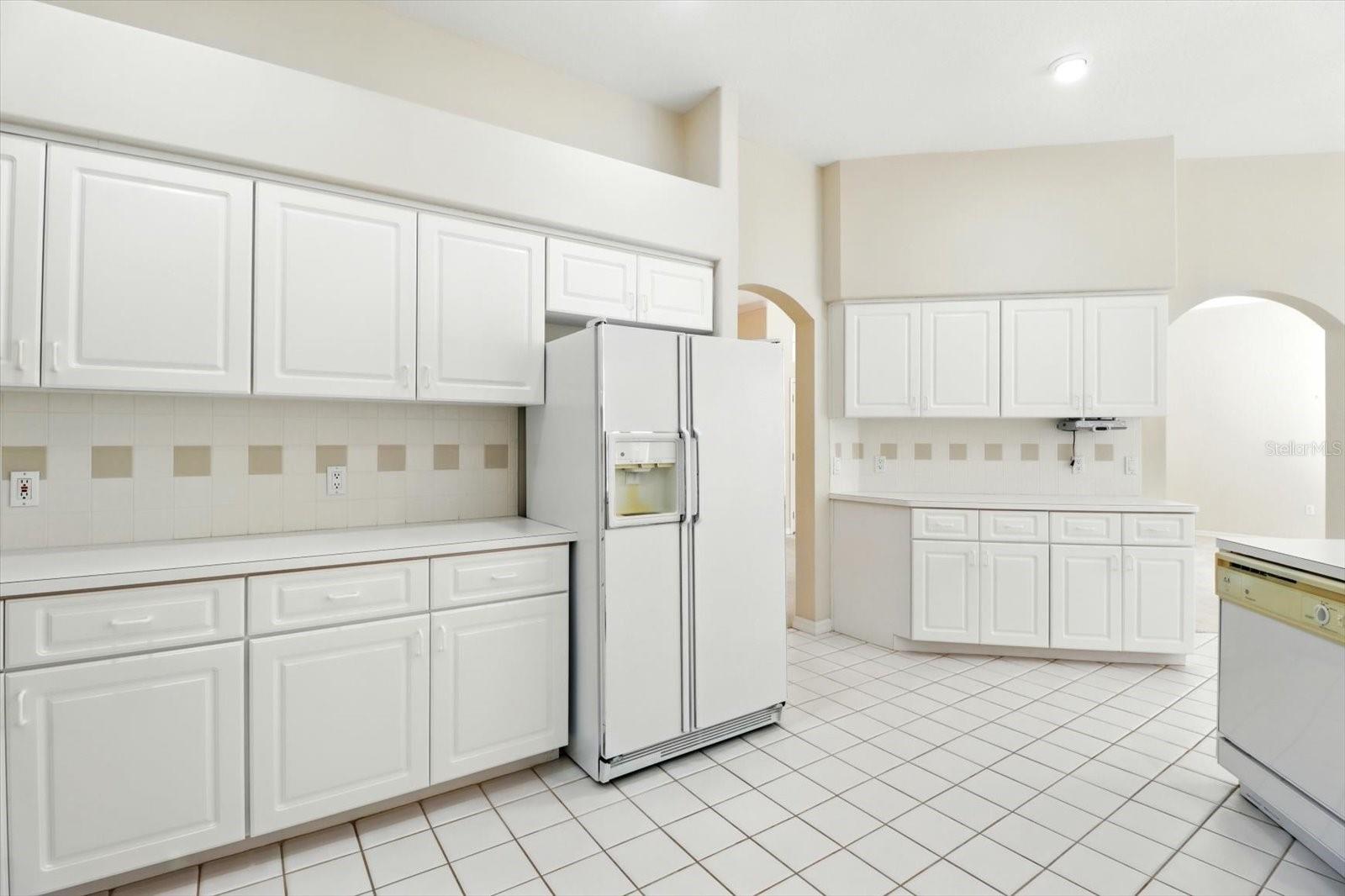 8 SWEETGUM CT N, HOMOSASSA, FL, 34446