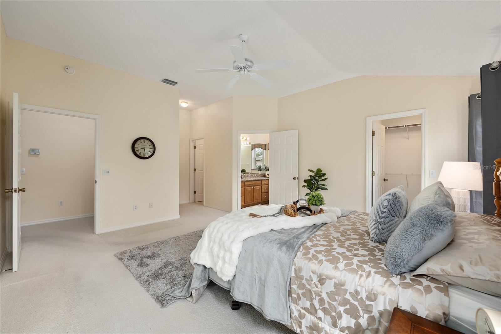 1303 CATALANI LN, THE VILLAGES, FL, 32162