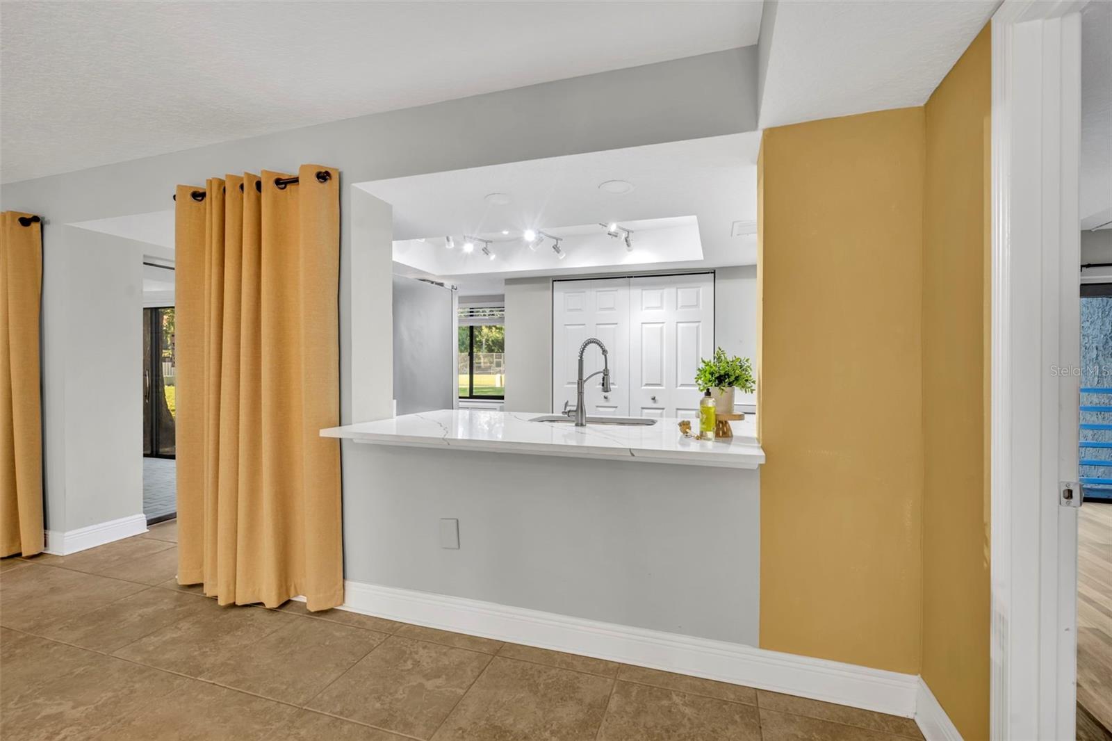 1000 WINDERLEY PL #142, MAITLAND, FL, 32751