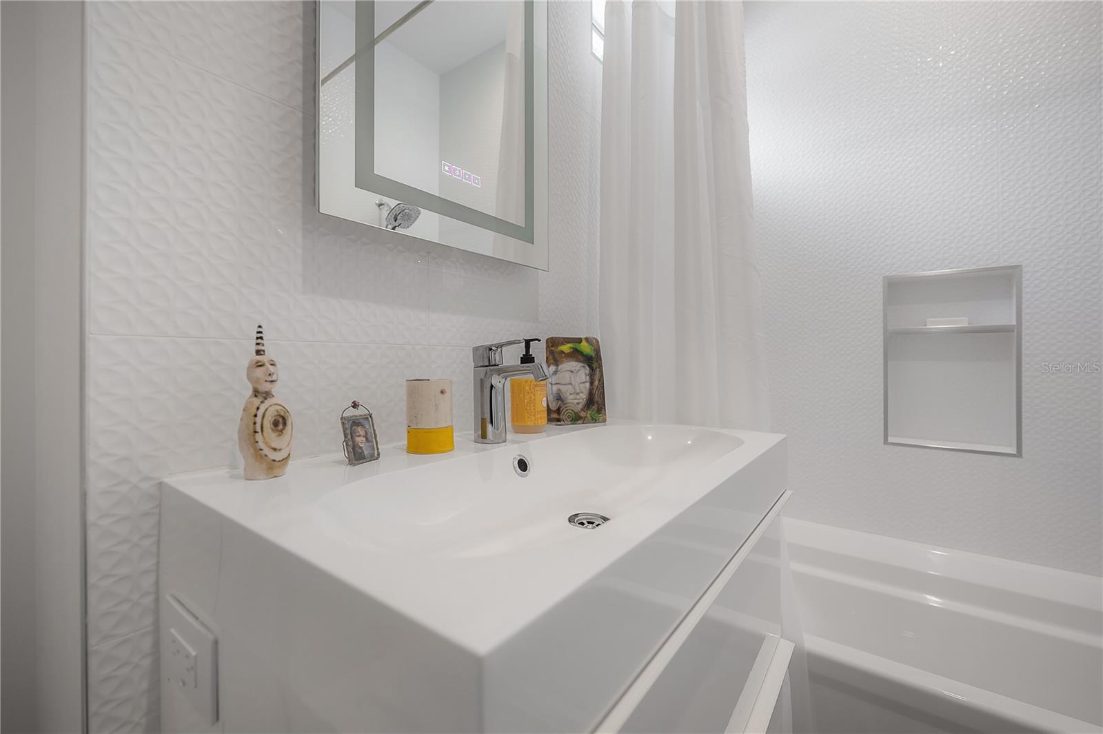 116 W PLYMOUTH ST, TAMPA, FL, 33603