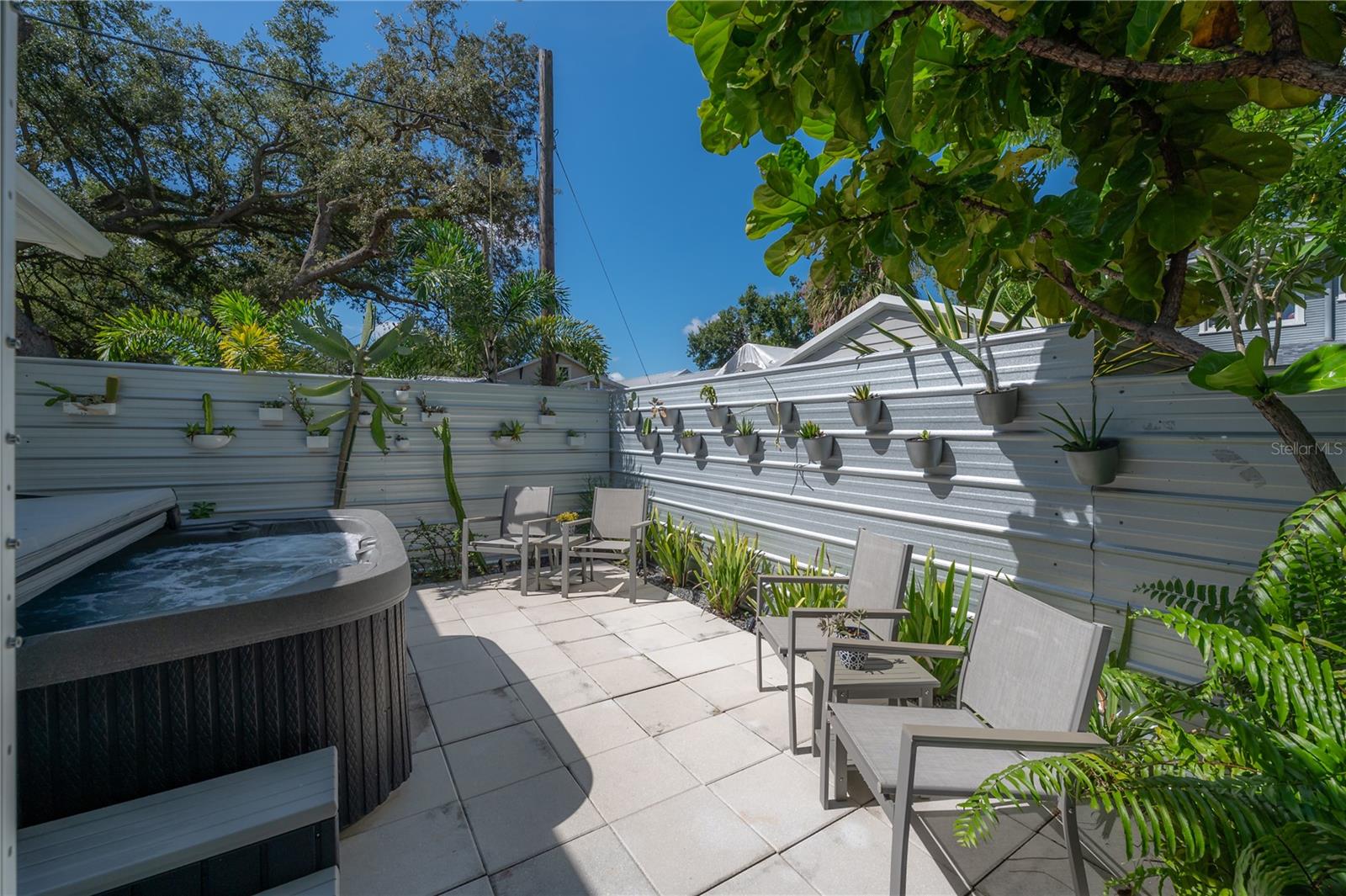 116 W PLYMOUTH ST, TAMPA, FL, 33603