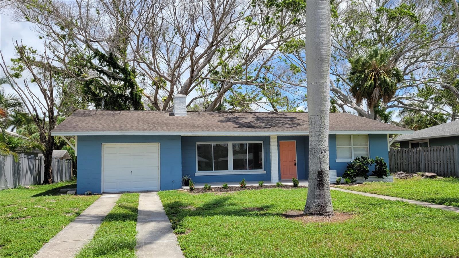 223 S BLVD OF PRESIDENTS, SARASOTA, FL, 34236