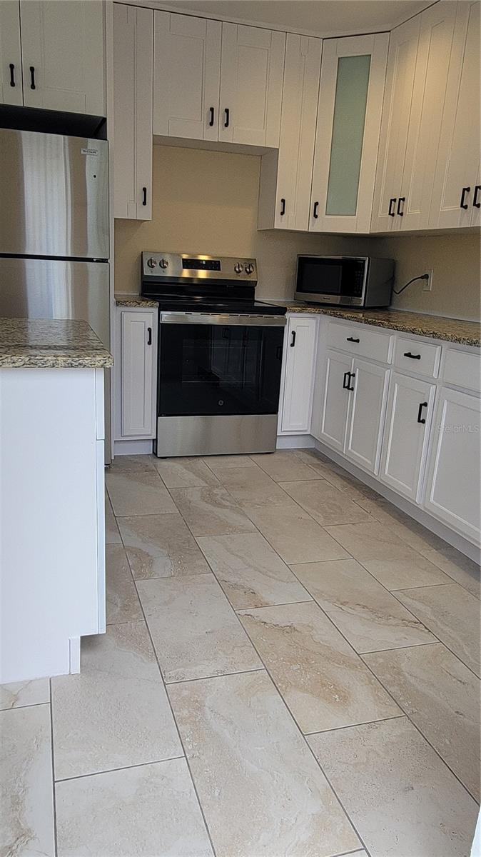 223 S BLVD OF PRESIDENTS, SARASOTA, FL, 34236