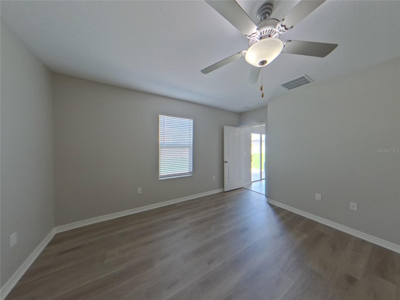 9512 LEMON DROP LOOP, SUN CITY CENTER, FL, 33573