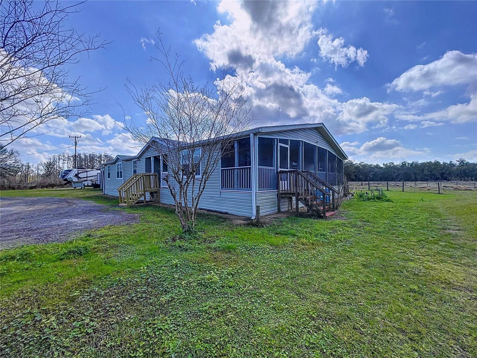 14890 CR 757, WEBSTER, FL, 33597