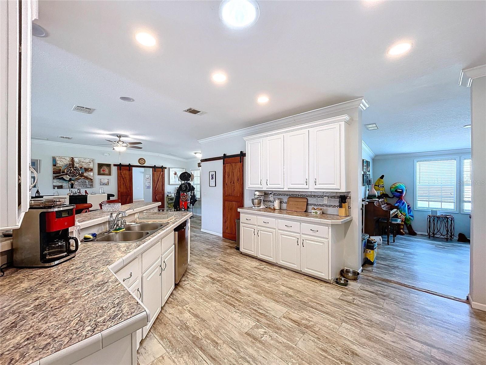 14890 CR 757, WEBSTER, FL, 33597