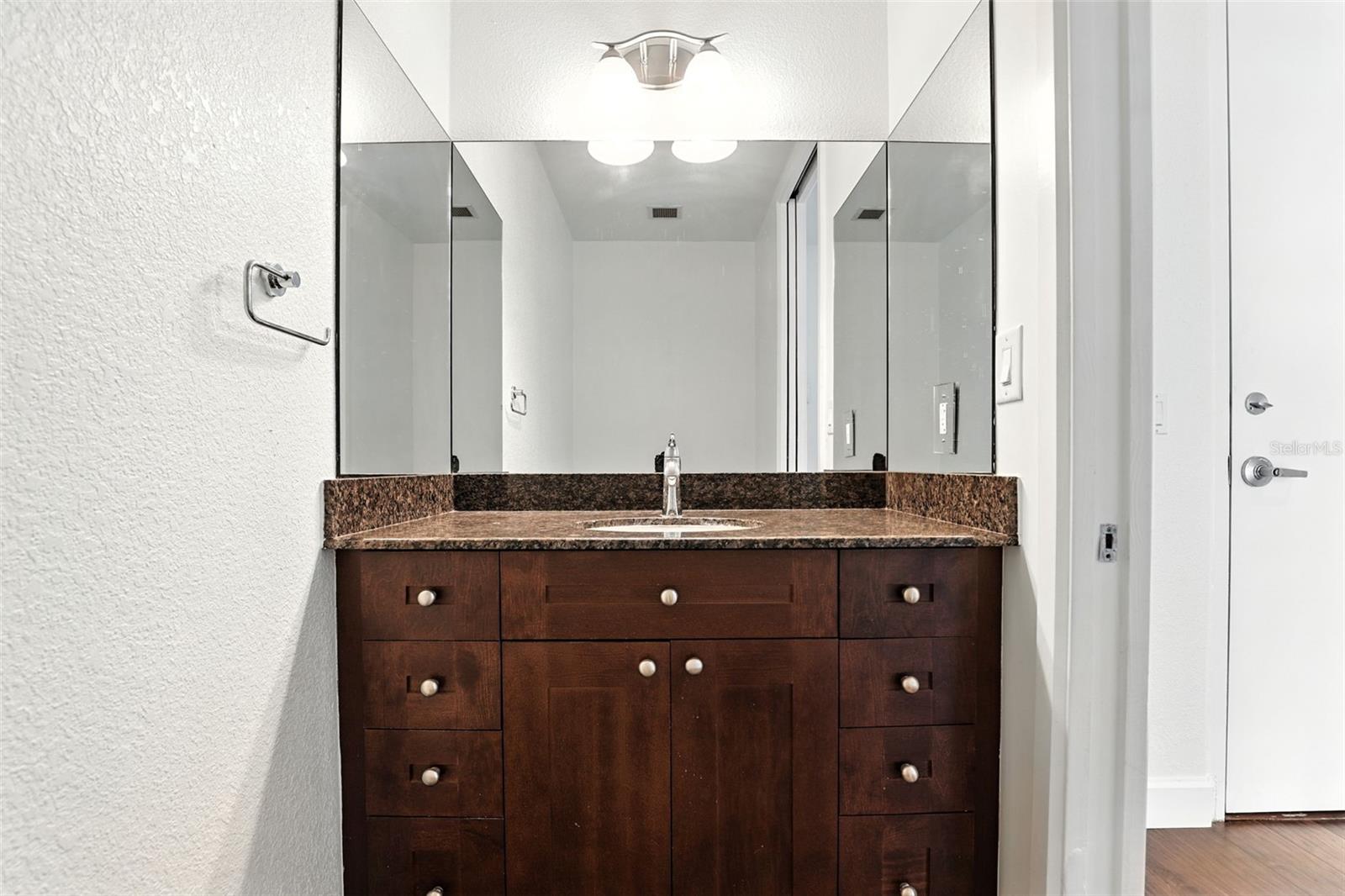 150 E ROBINSON ST #2A, ORLANDO, FL, 32801