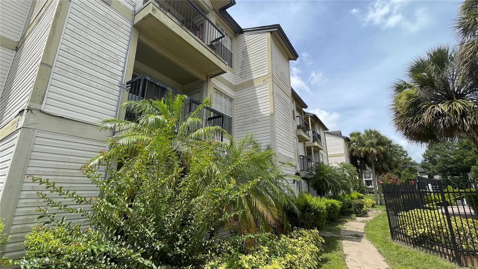 1972 LAKE ATRIUMS CIR #181, ORLANDO, FL, 32839