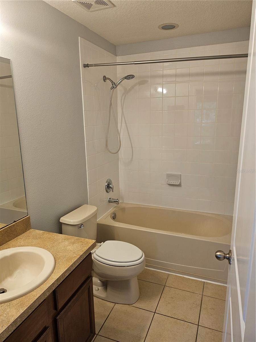 6972 TOWERING SPRUCE DR, RIVERVIEW, FL, 33578