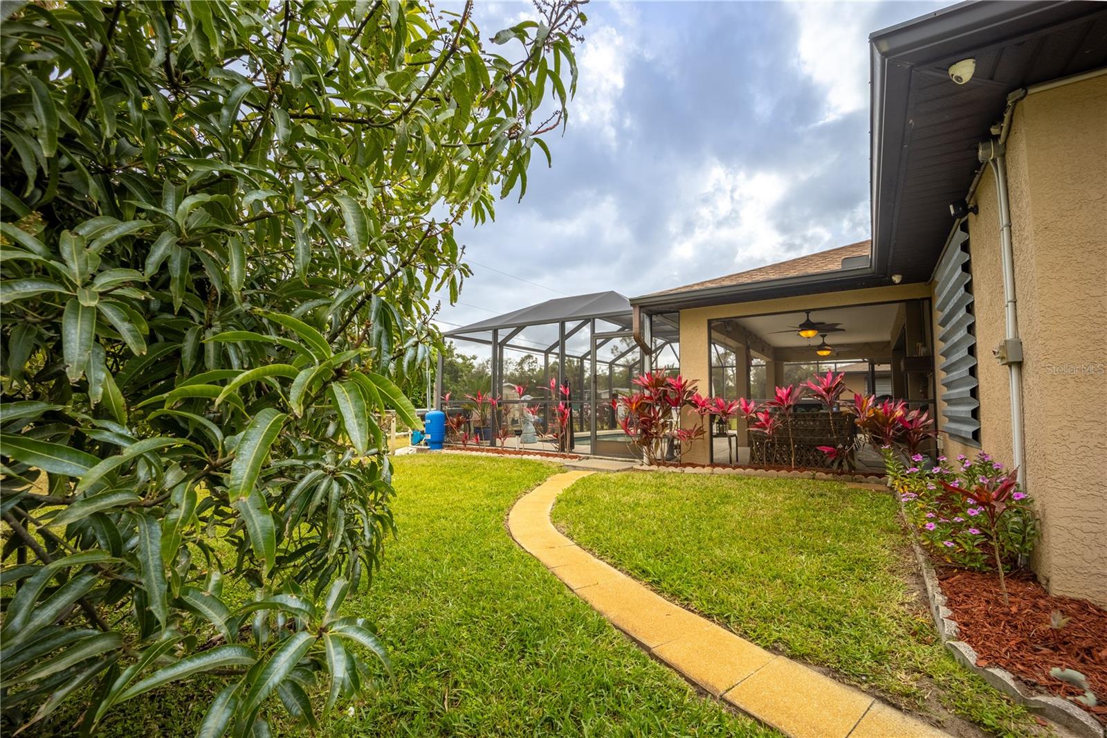 17327 WINTERGARDEN AVE, PORT CHARLOTTE, FL, 33948