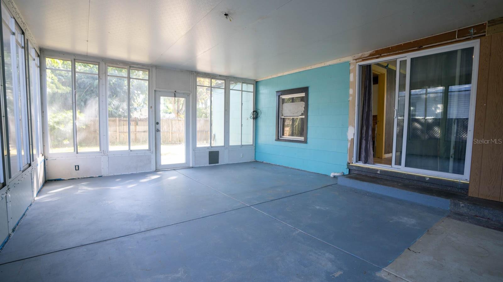 4650 EMERSON AVE S, ST PETERSBURG, FL, 33711