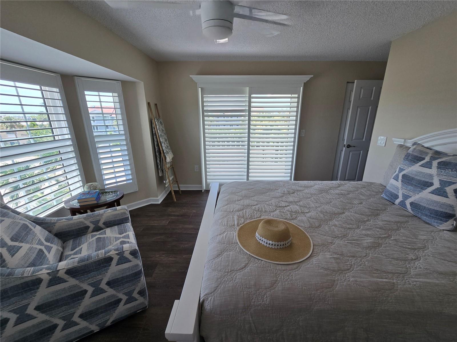 9201 CAPTIVA CIRCLE CIR, ST PETE BEACH, FL, 33706