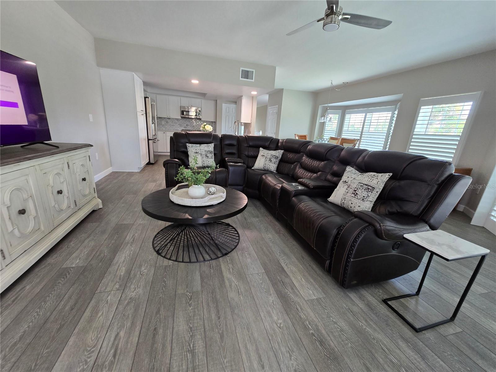 9201 CAPTIVA CIRCLE CIR, ST PETE BEACH, FL, 33706