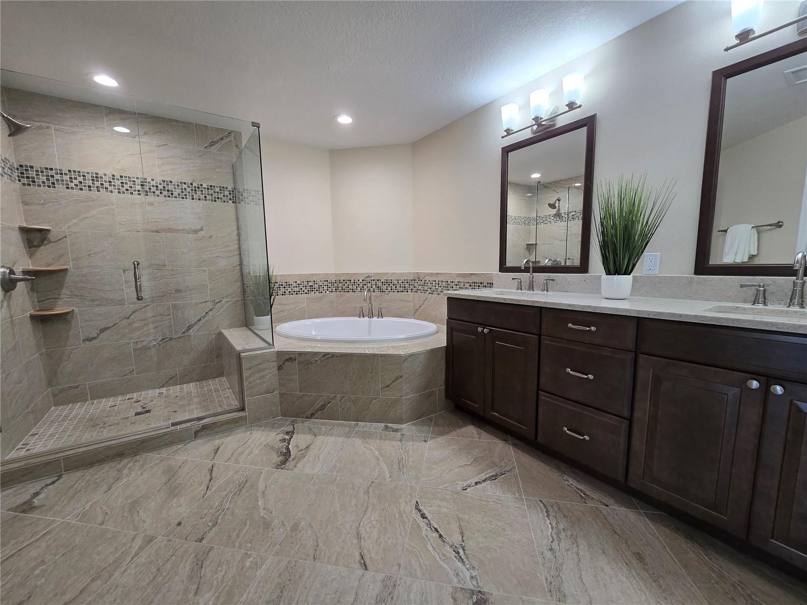 9201 CAPTIVA CIRCLE CIR, ST PETE BEACH, FL, 33706