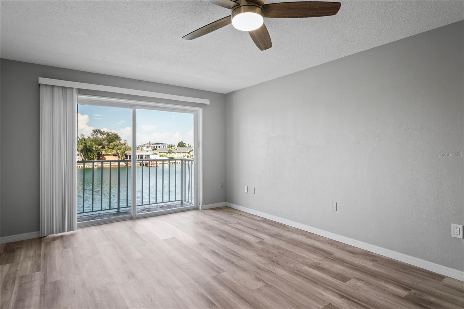 11655 3RD ST E #12, TREASURE ISLAND, FL, 33706