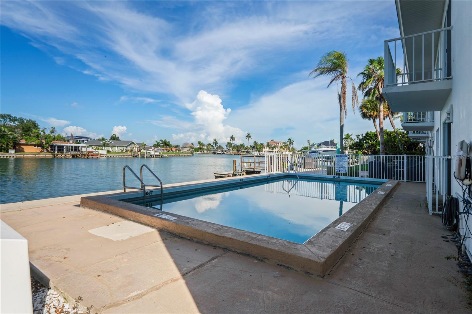 11655 3RD ST E #12, TREASURE ISLAND, FL, 33706