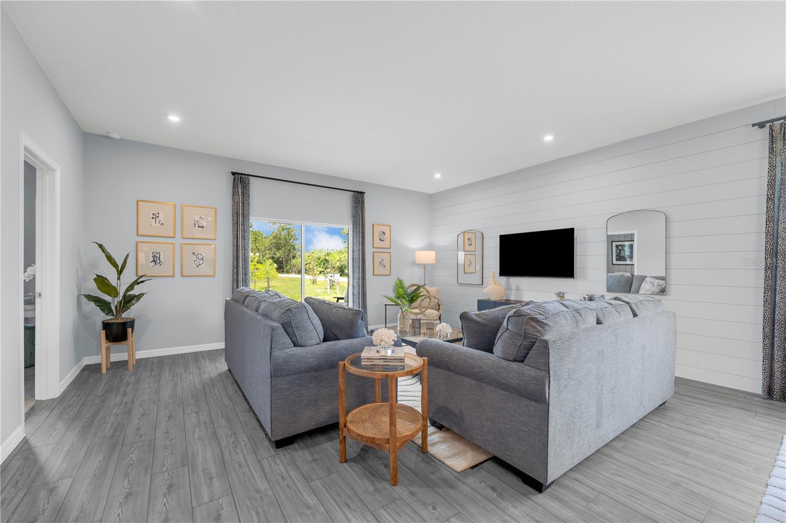 1790 BLUE LAGOON CIR, MASCOTTE, FL, 34753