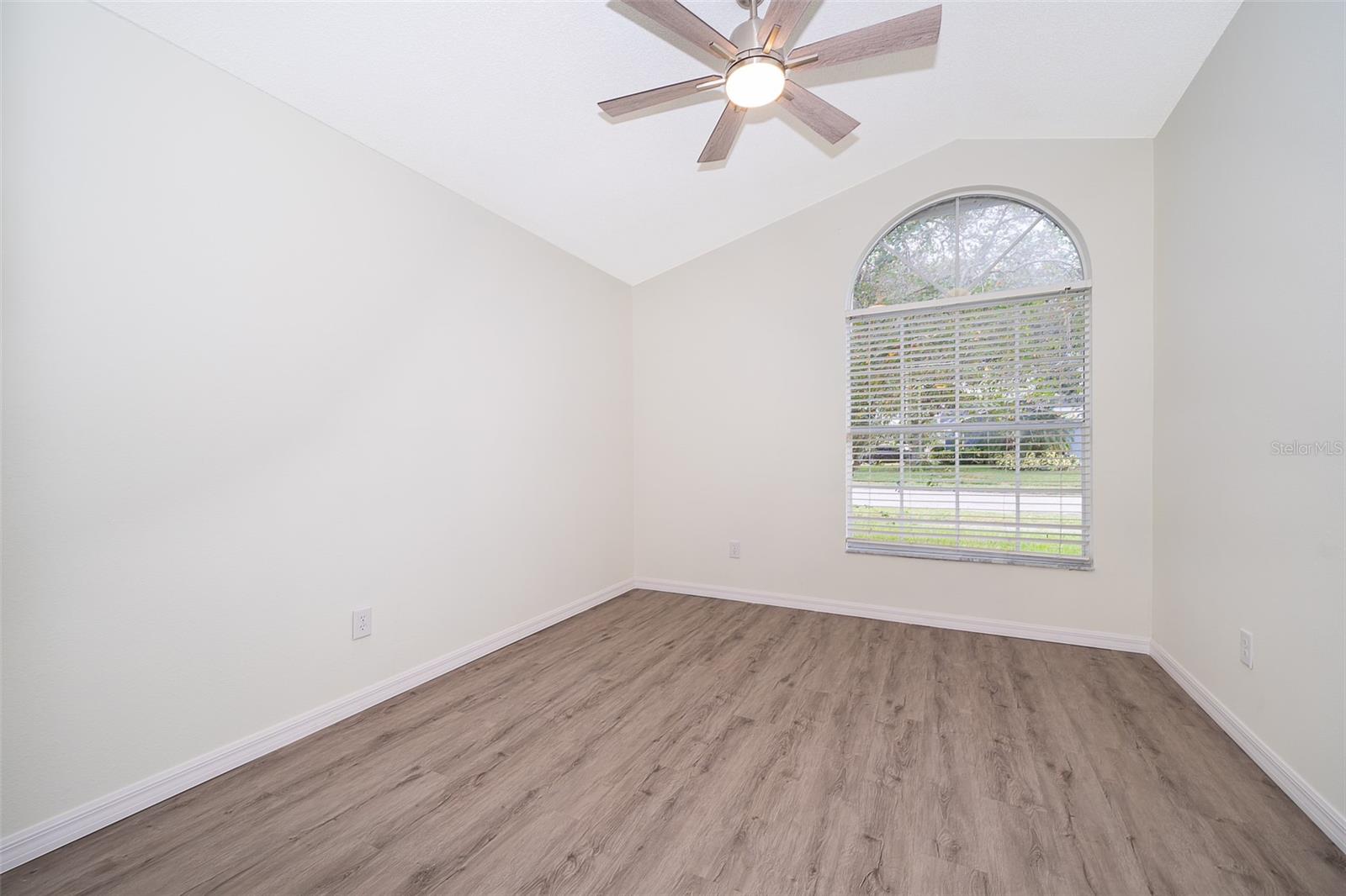 2425 ROLLING BROAK DR, ORLANDO, FL, 32837