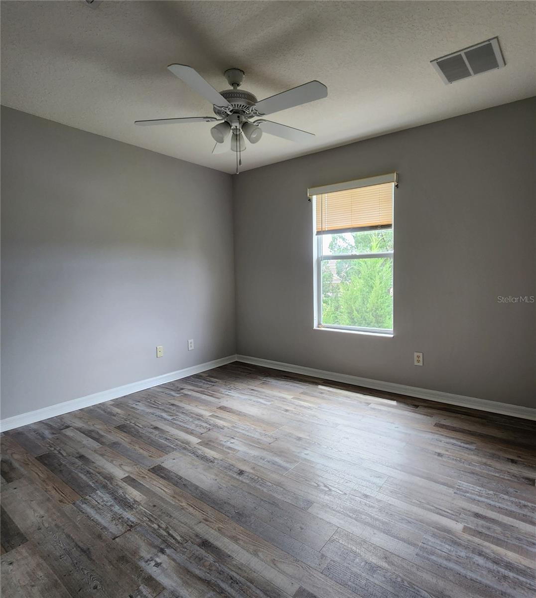 9084 IRON OAK AVE, TAMPA, FL, 33647