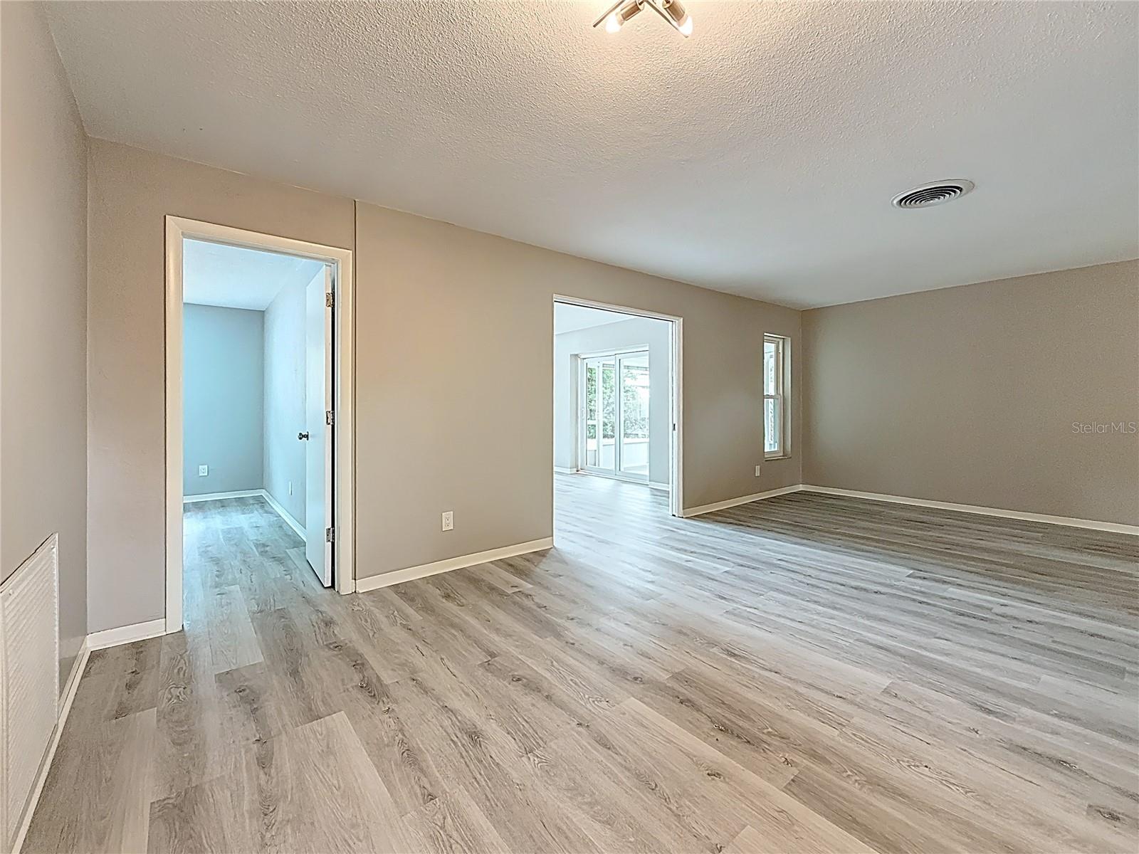 1013 55TH TER S, ST PETERSBURG, FL, 33705