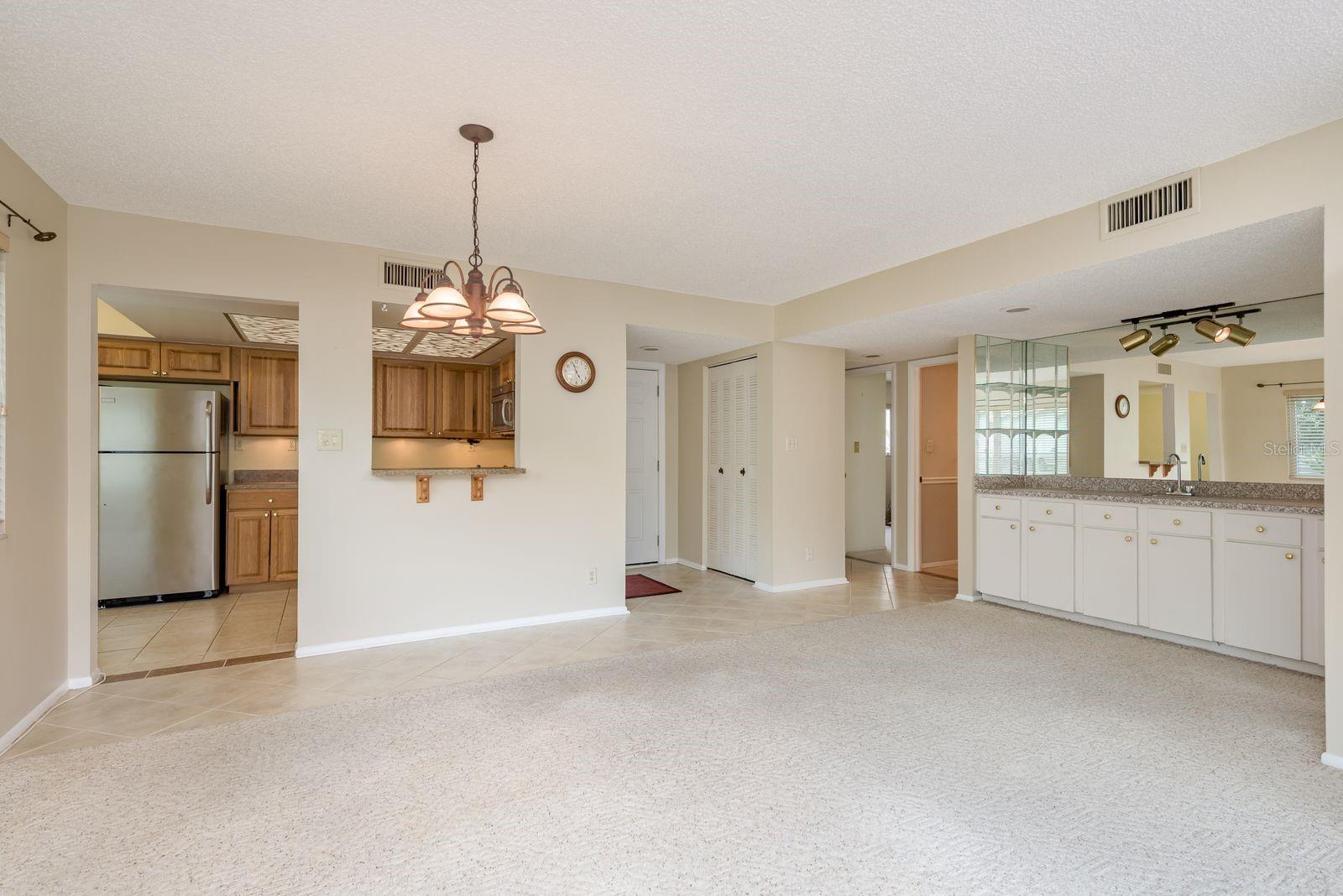 700 STARKEY RD #1411, LARGO, FL, 33771