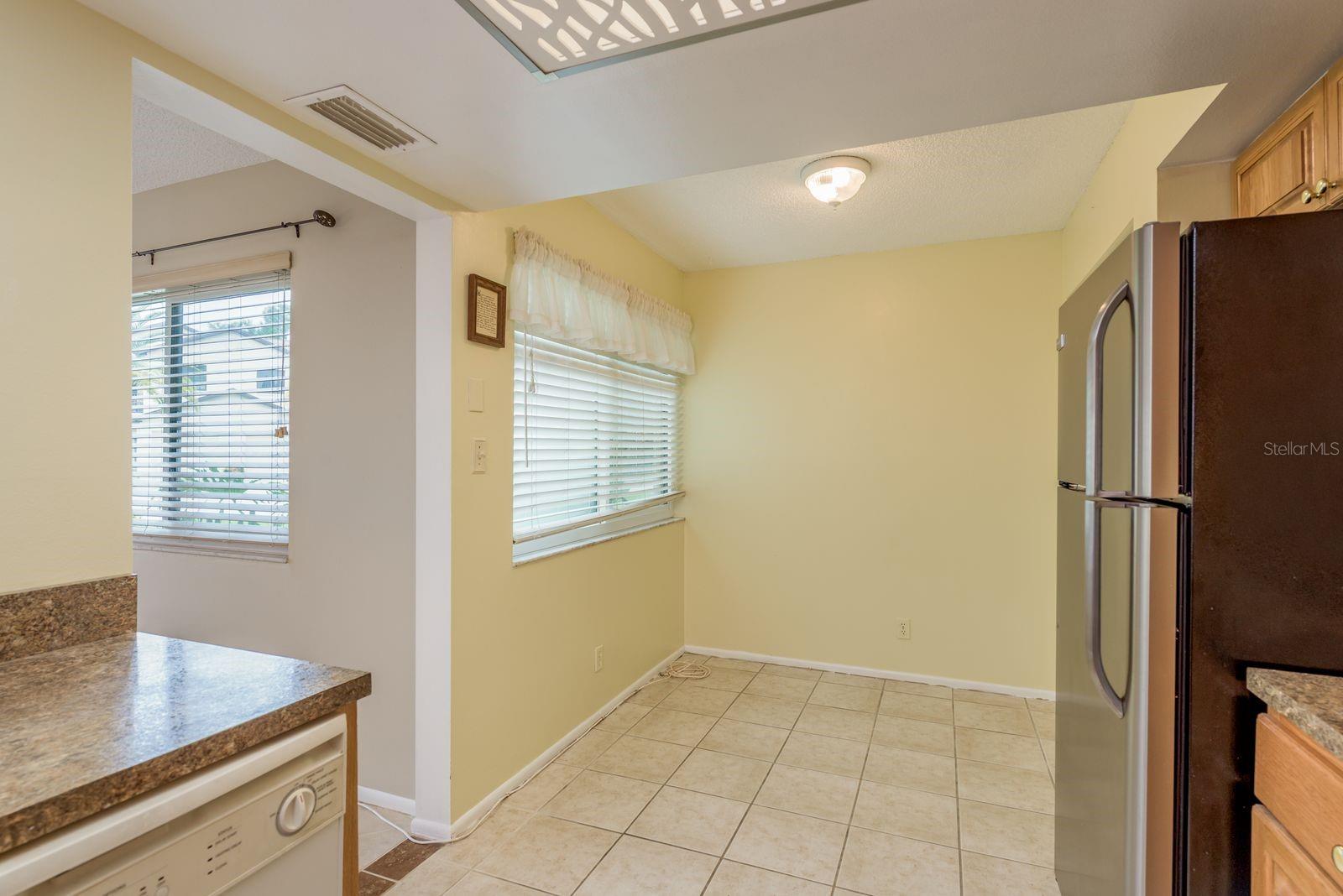 700 STARKEY RD #1411, LARGO, FL, 33771