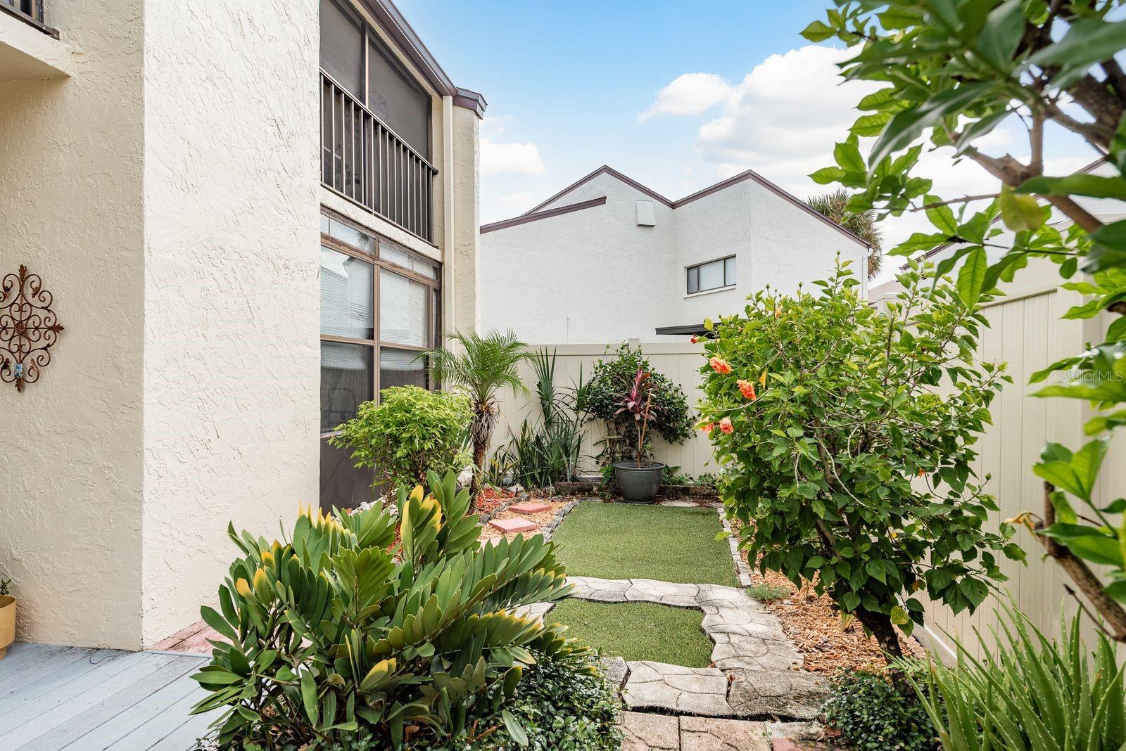 700 STARKEY RD #1411, LARGO, FL, 33771