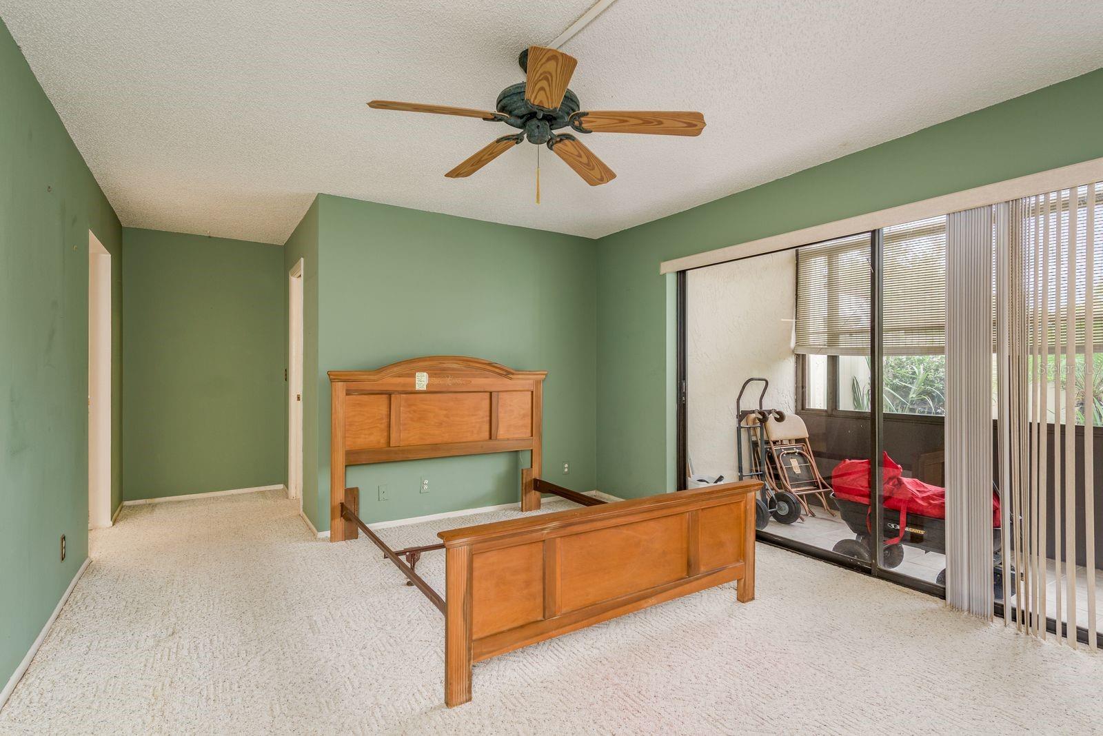 700 STARKEY RD #1411, LARGO, FL, 33771