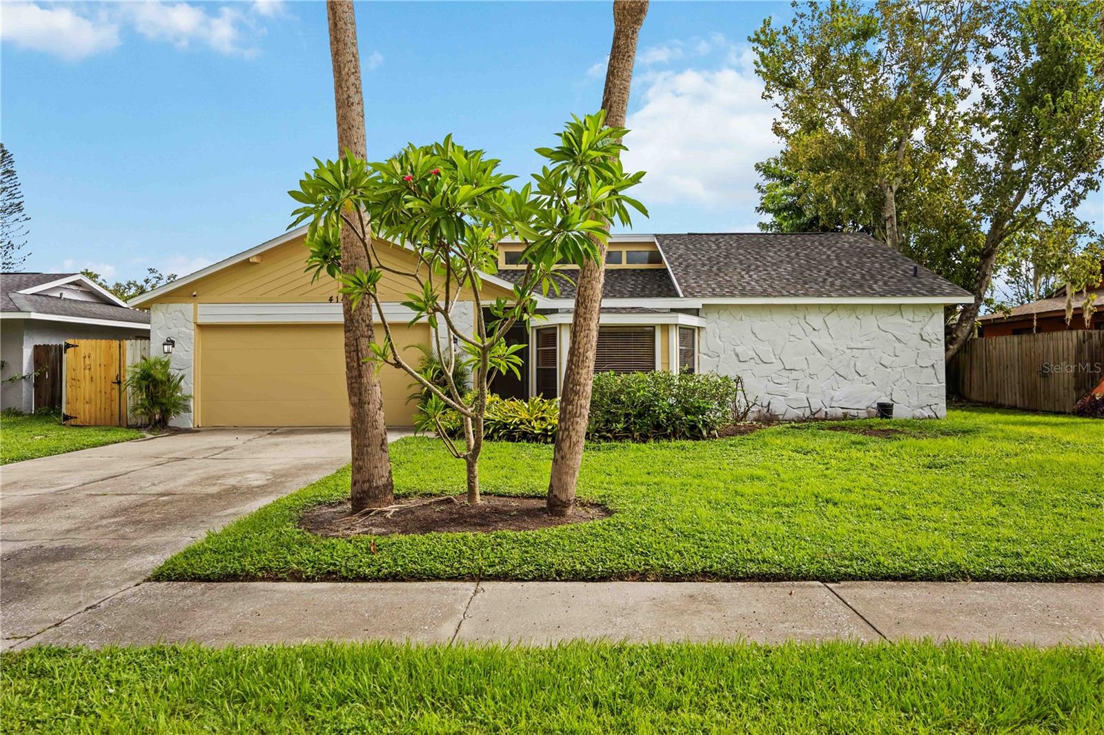 A4664113 Property Photo