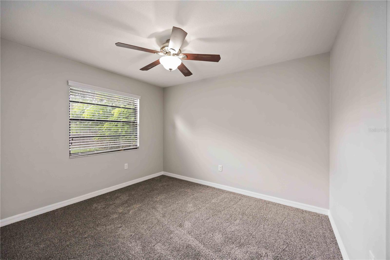 A4664113 Property Photo